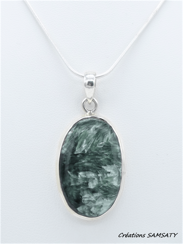 Pendentif en Séraphinite