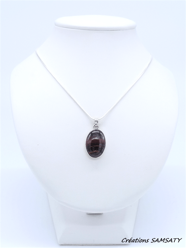 Pendentif en Œil de Taureau